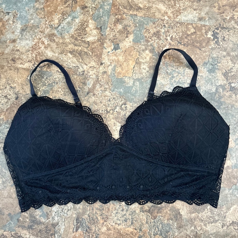 Candie's Wireless Lined Bra Womens Size 38C Black Floral Lace Wirefree Padded